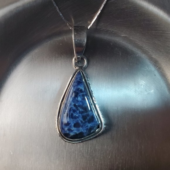 LAPIS LAZULI STERLING SILVER PENDANT - Picture 3 of 7